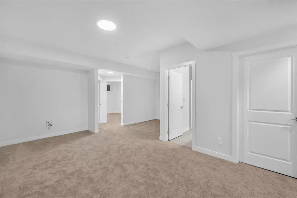 70 Homestead Common NE