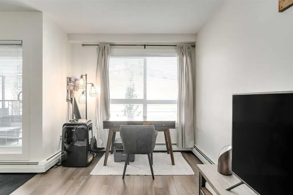 510 Edmonton Trail NE, #421