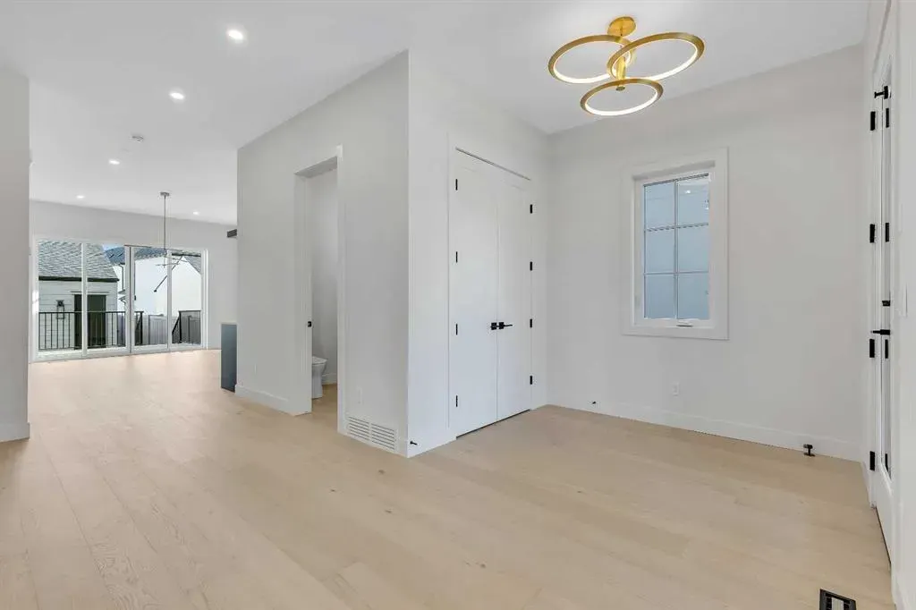 342 Normandy Drive SW