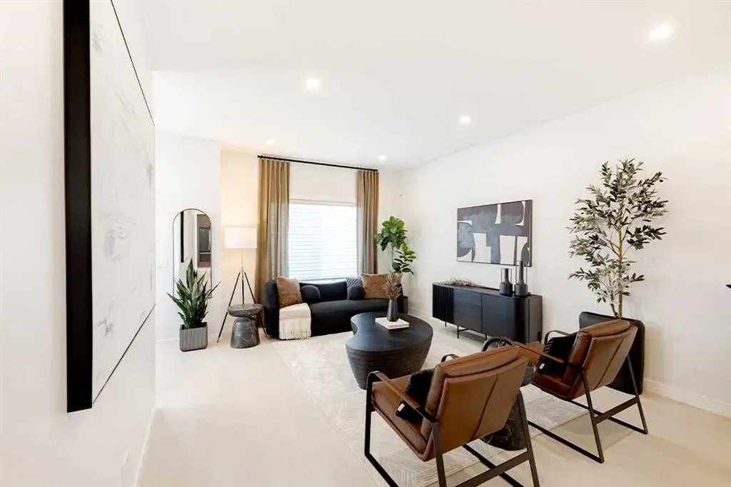 186 Bridgeport Circle W