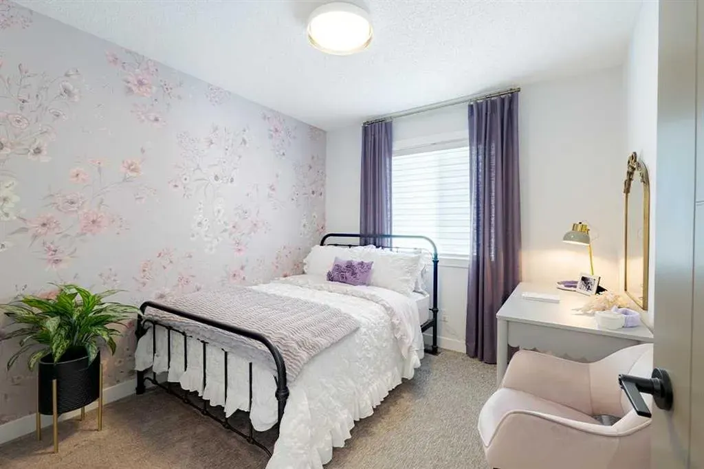 186 Bridgeport Circle W