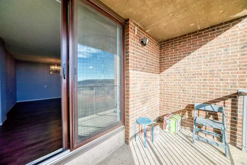 4944 Dalton Drive NW, #1406