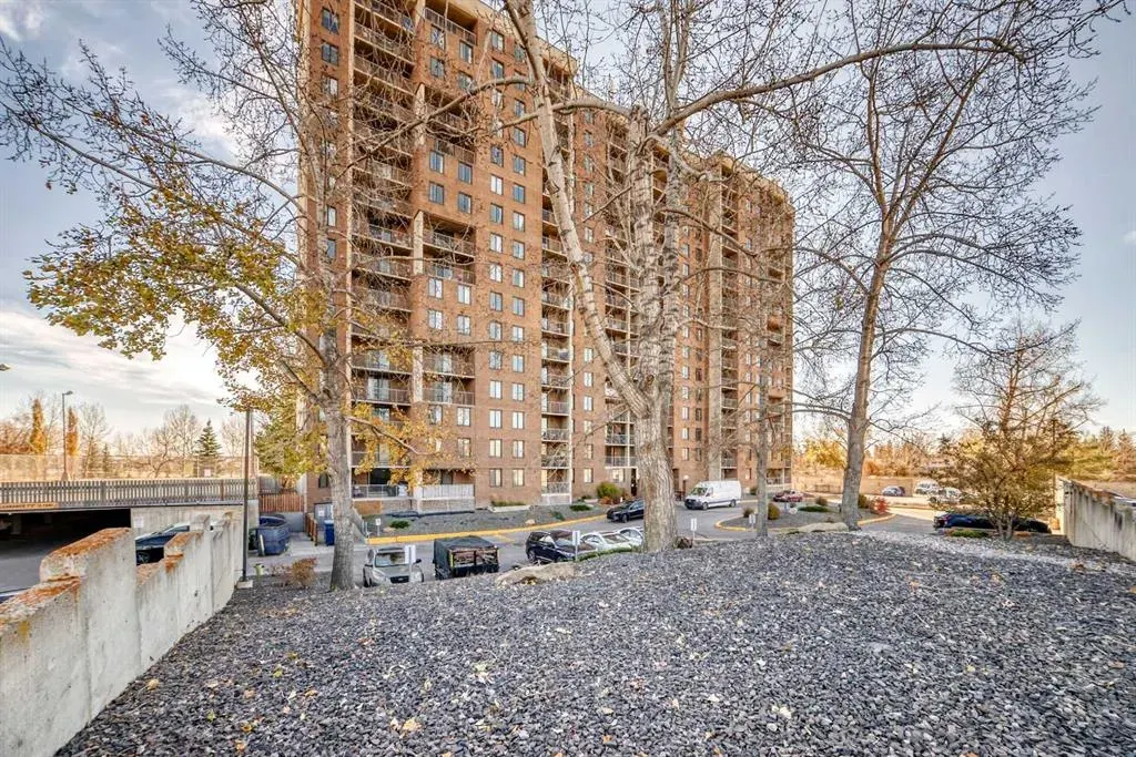 4944 Dalton Drive NW, #1406