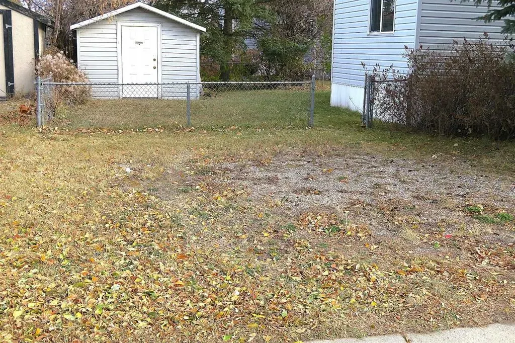 901 Briarwood Crescent