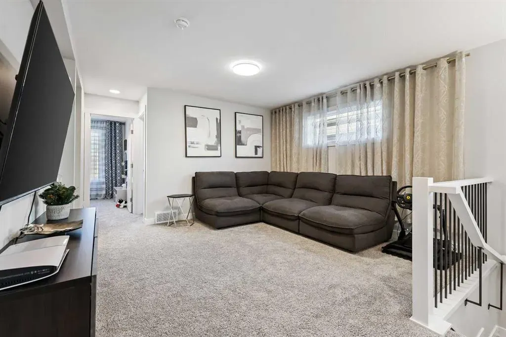 128 Setonstone Gardens SE