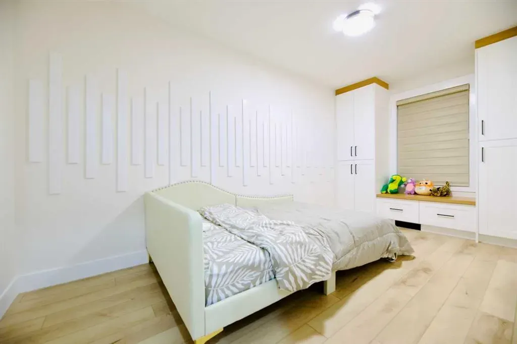 619 Arlington Drive SE