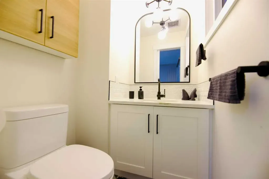 619 Arlington Drive SE