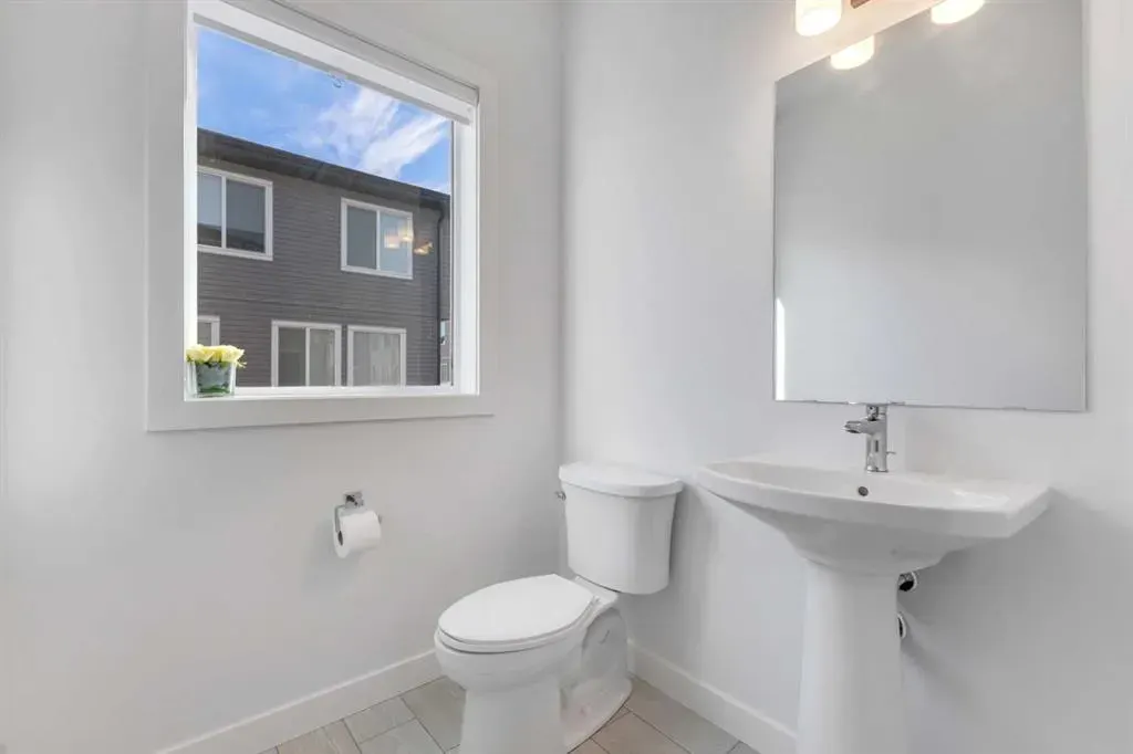 280 Chelsea Road, #1801