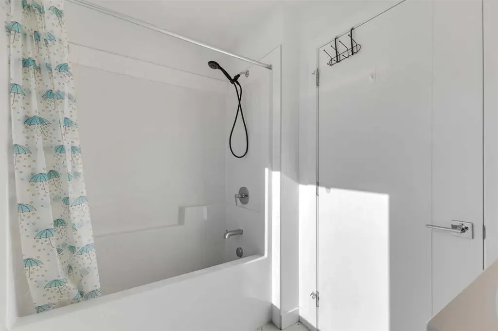 280 Chelsea Road, #1801