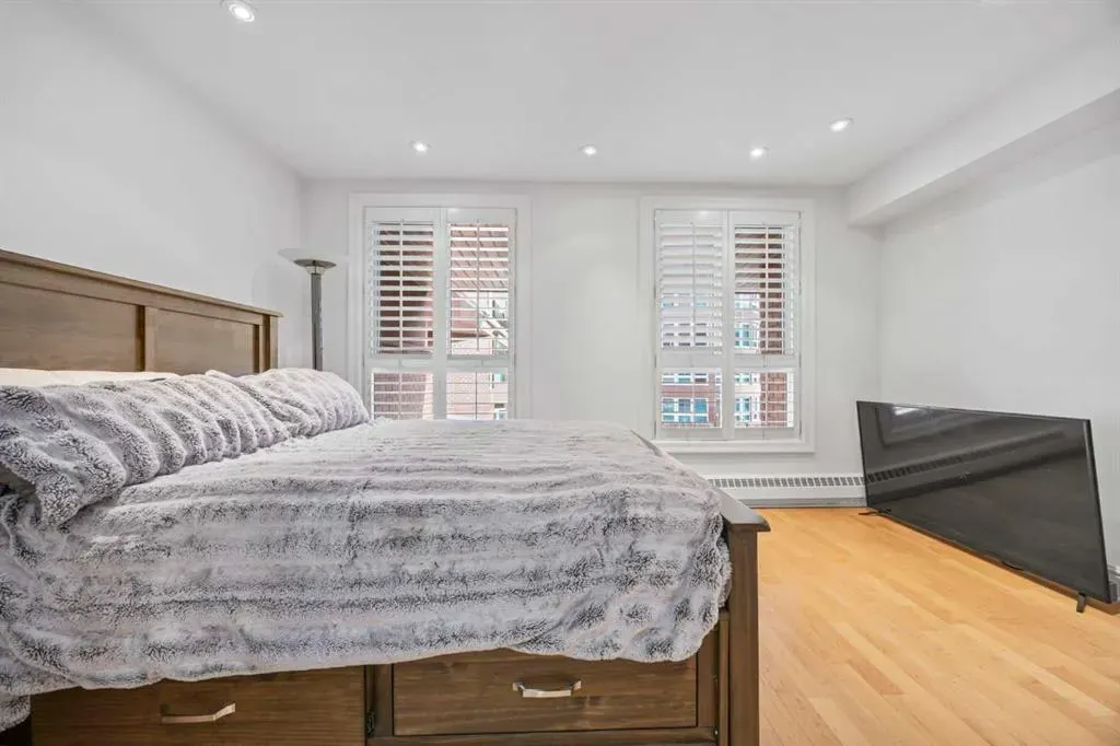 400 Eau Claire Avenue SW, #5206