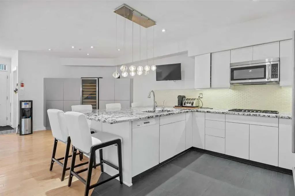 400 Eau Claire Avenue SW, #5206