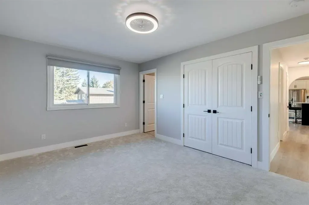 3020 Palliser Drive SW