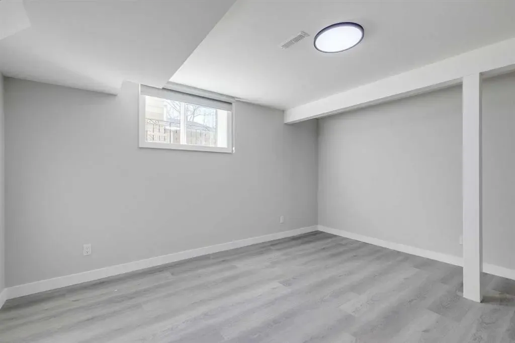 3020 Palliser Drive SW