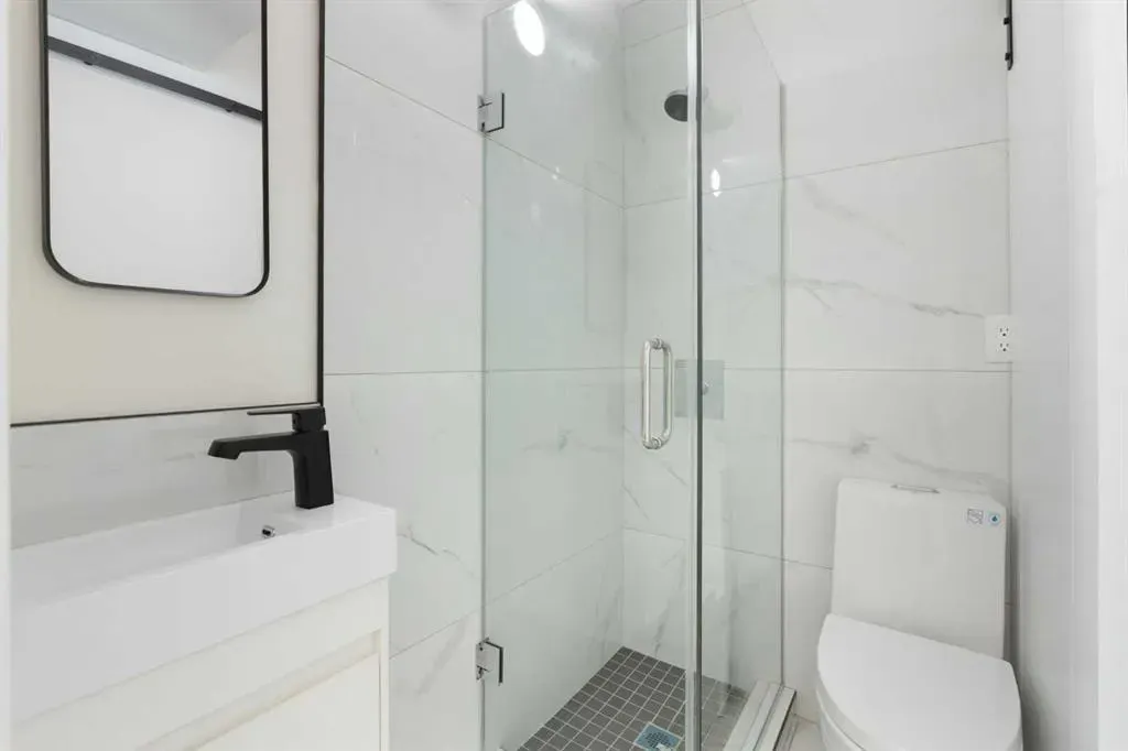 4915 45 Street SW, #7