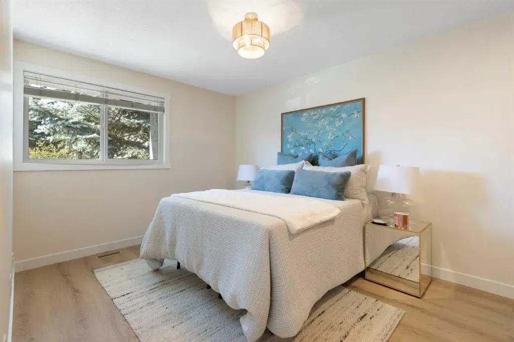 4915 45 Street SW, #7