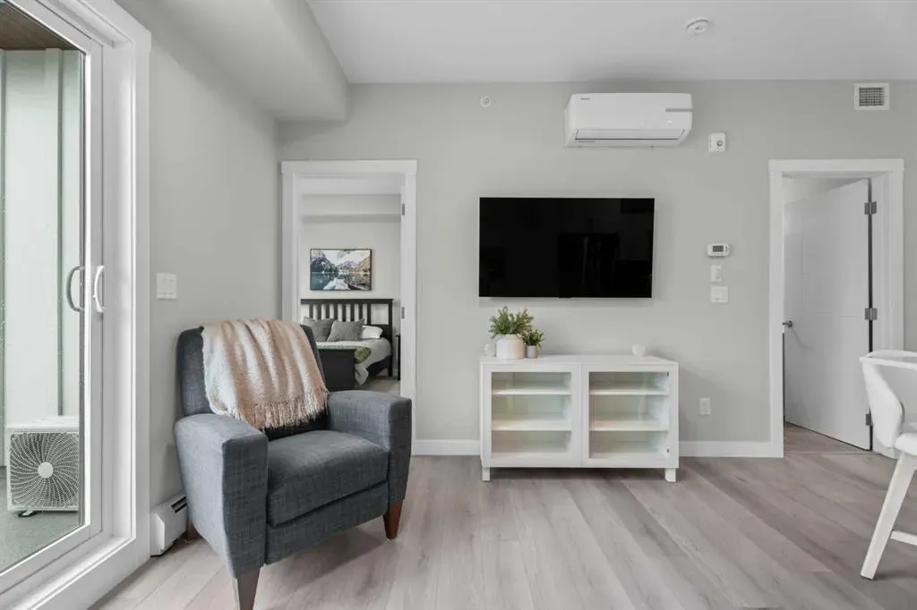 100 Banister Drive, #2406