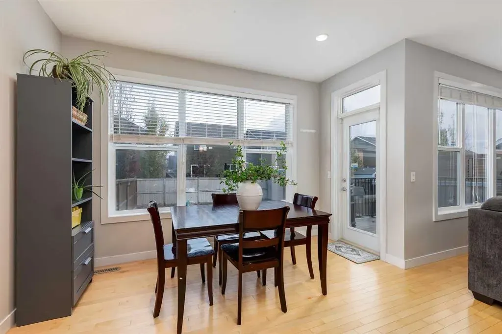 1908 Baywater Alley SW