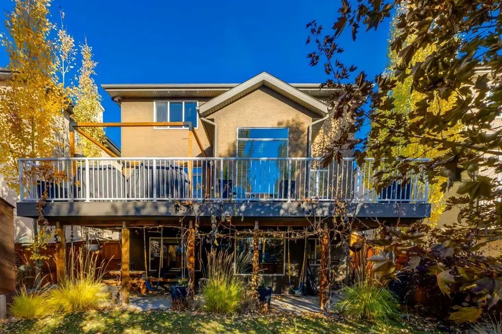 27 Tuscany Estates Drive NW