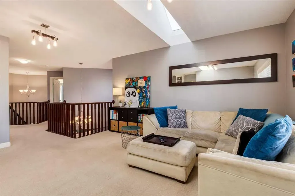 27 Tuscany Estates Drive NW