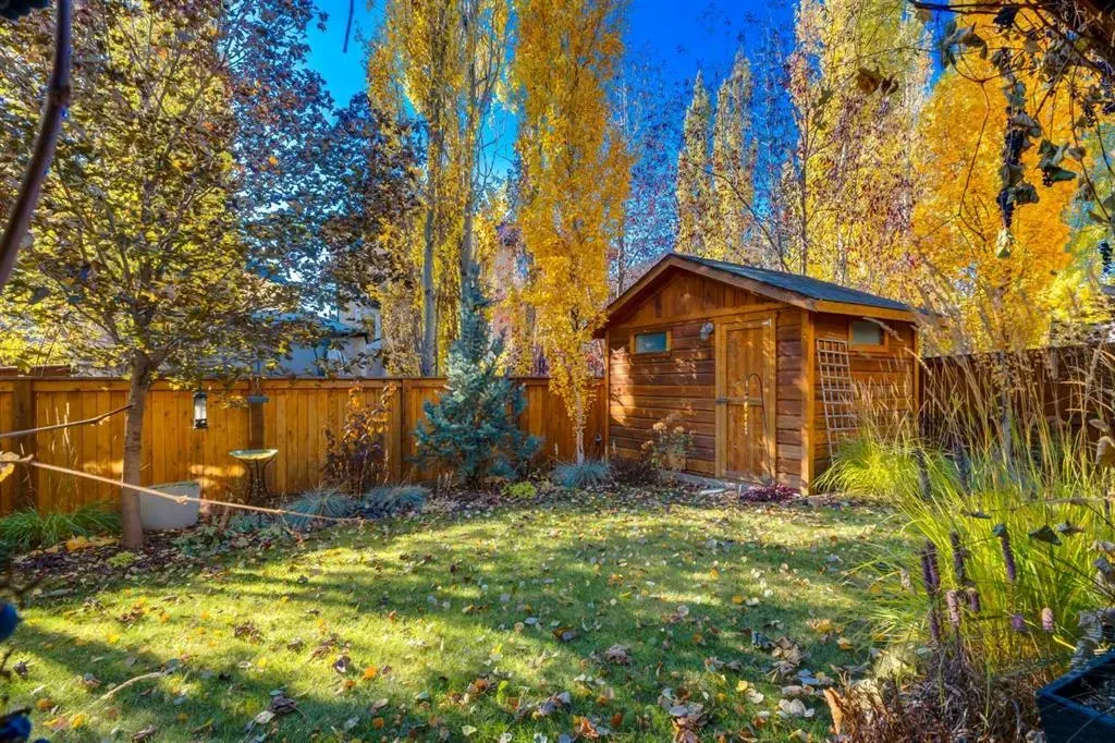 27 Tuscany Estates Drive NW