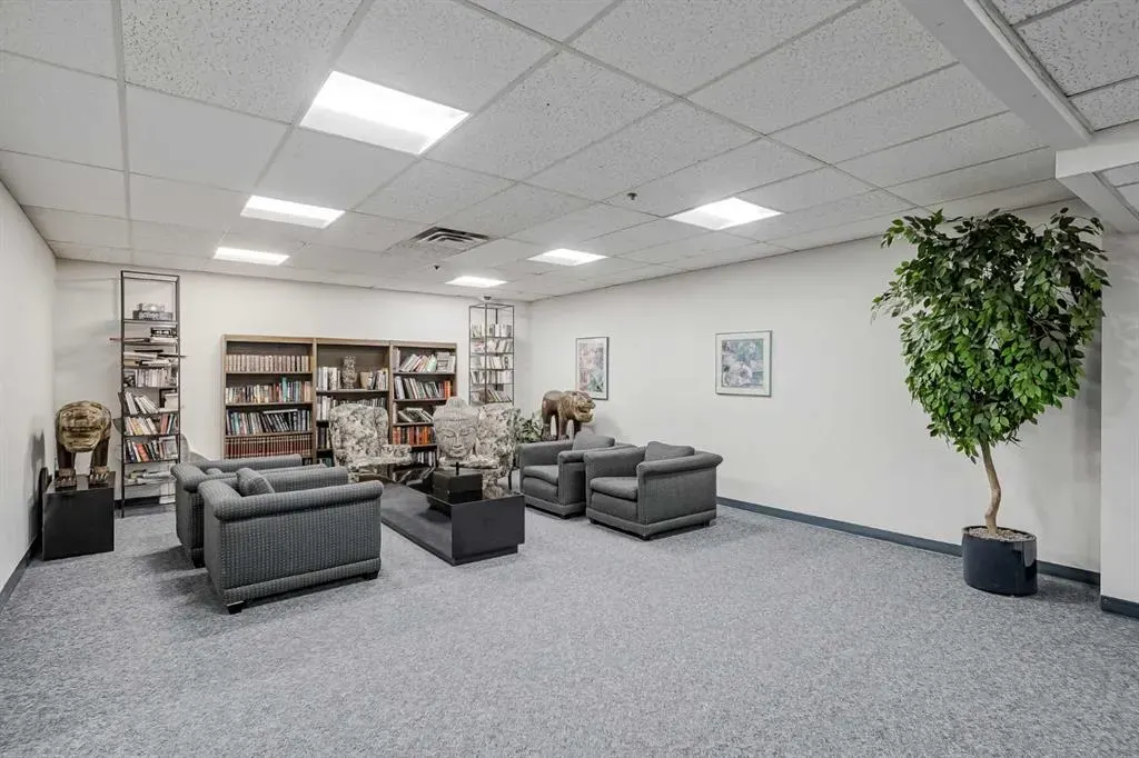 1100 8 Avenue SW, #507