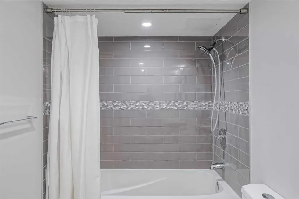 1100 8 Avenue SW, #507