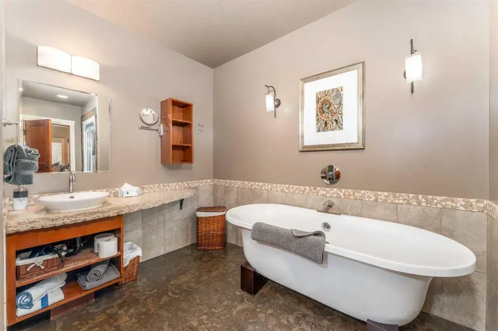 187 Kananaskis Way, #108