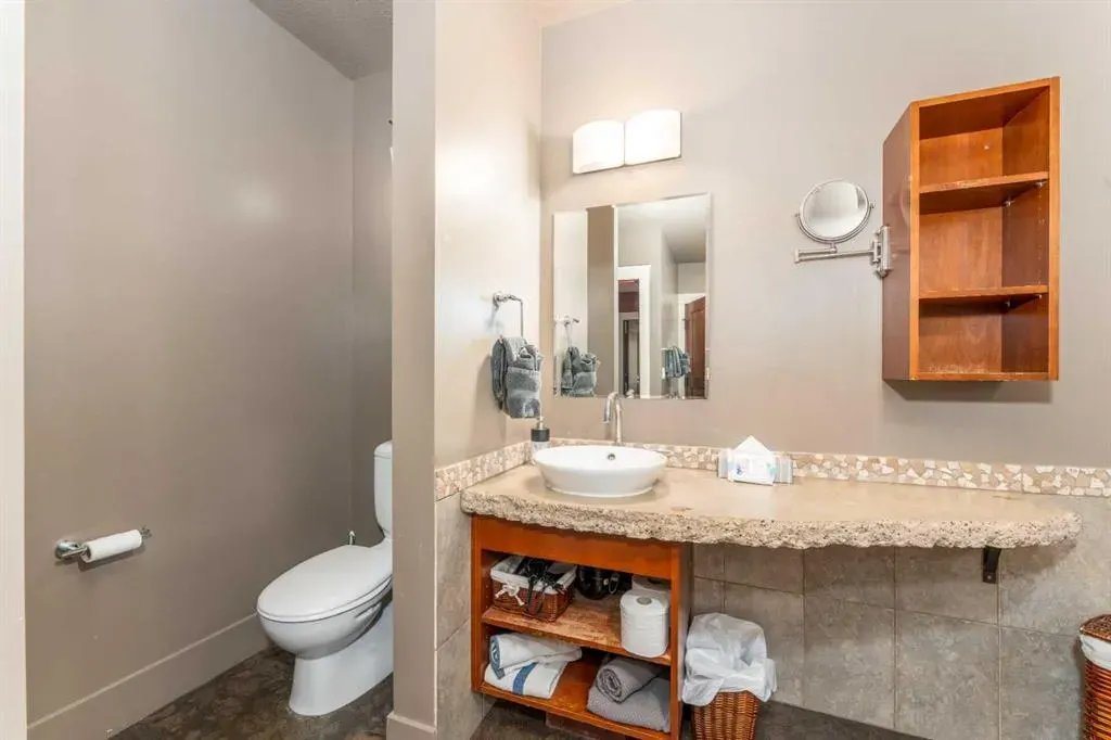 187 Kananaskis Way, #108