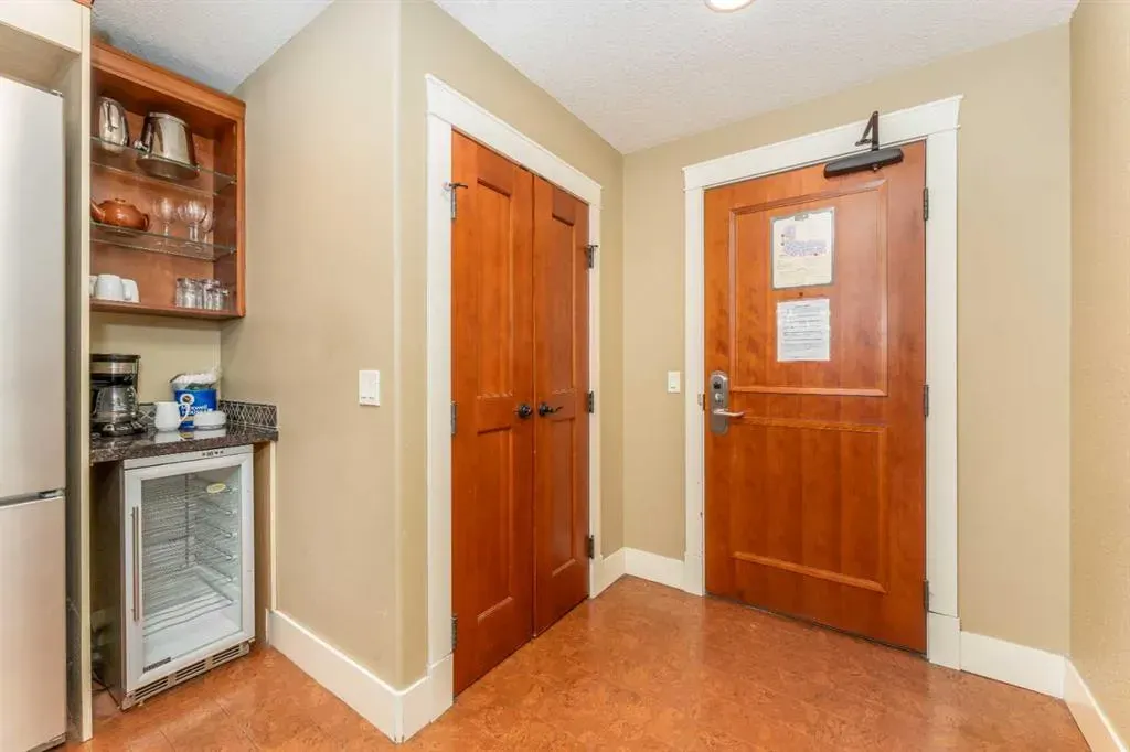 187 Kananaskis Way, #108