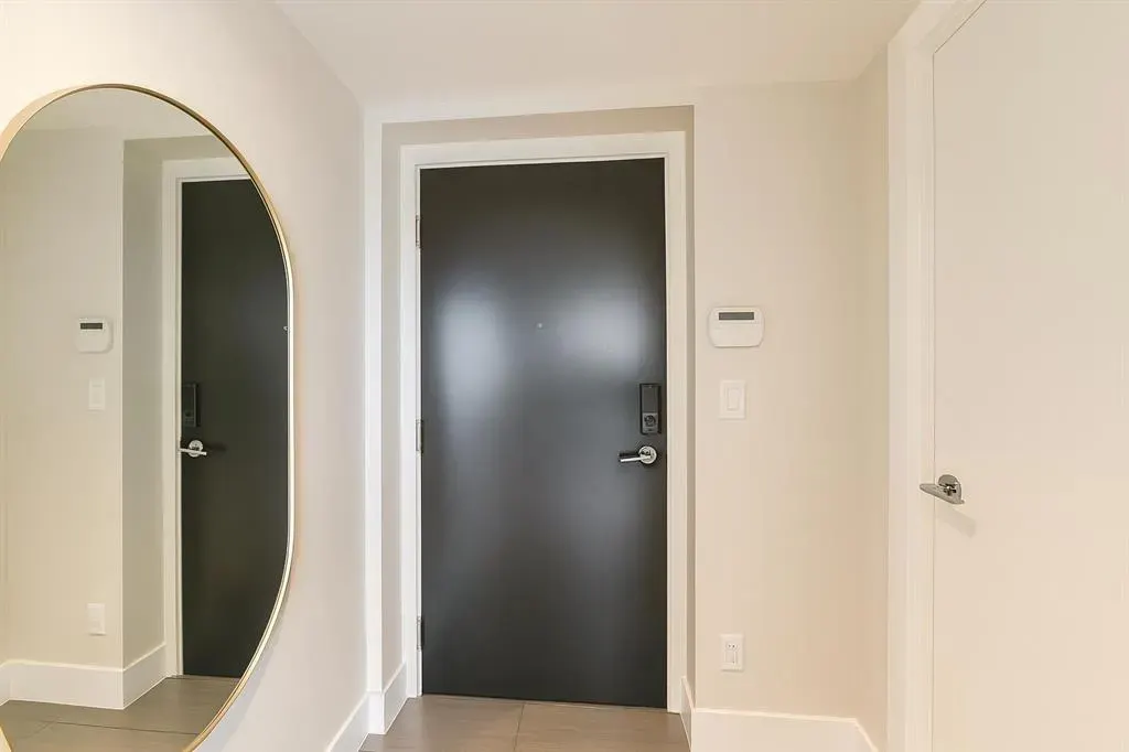 1111 10 Street SW, #1107