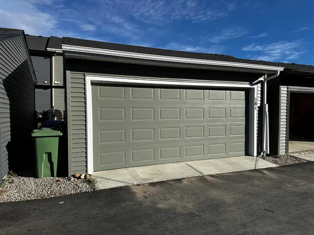 281 Waterford Boulevard