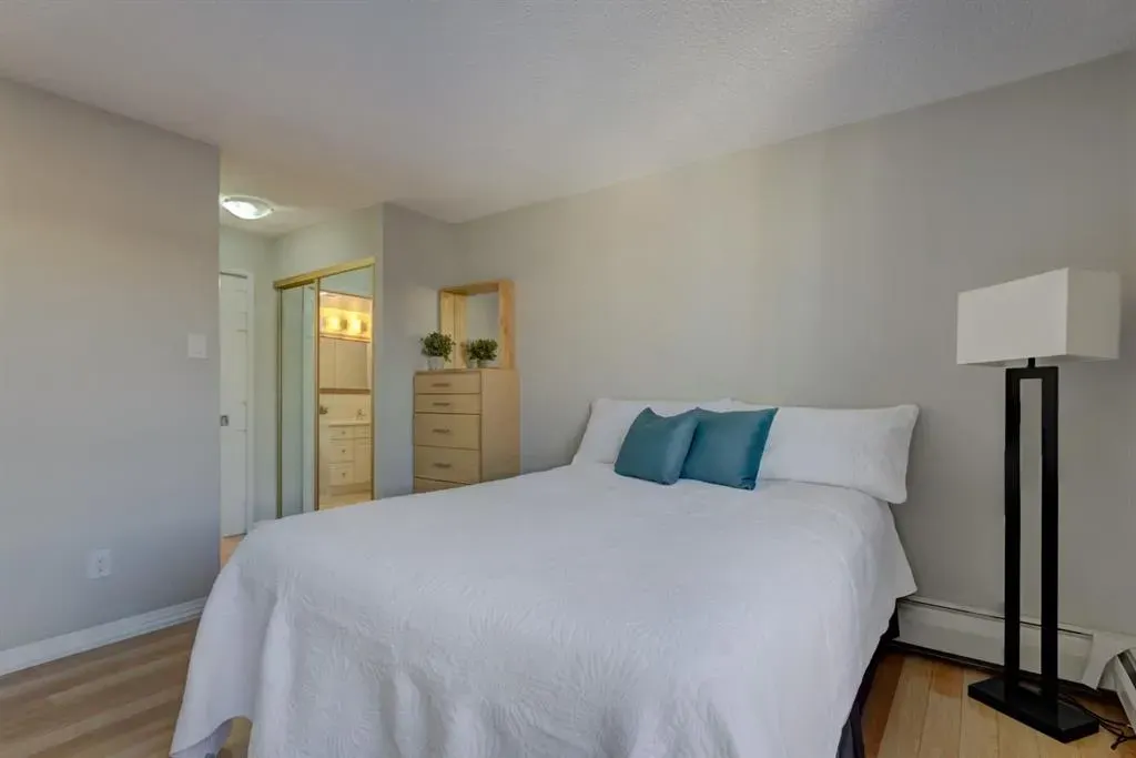 1334 13 Avenue SW, #701