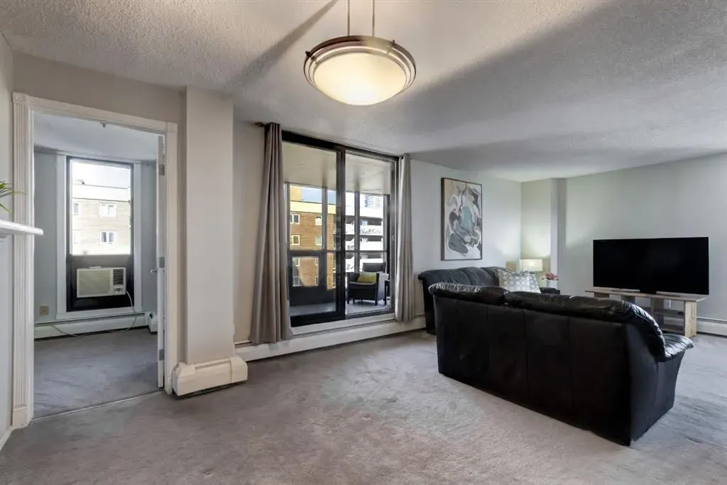 1334 13 Avenue SW, #701