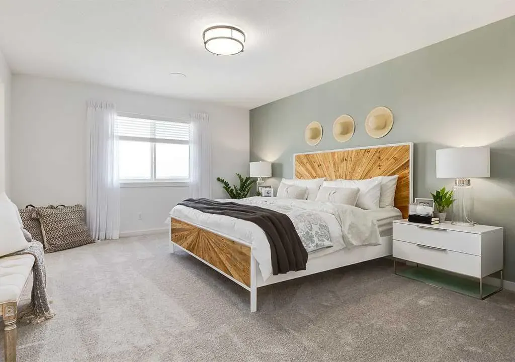 72 Lewisburg Close NE