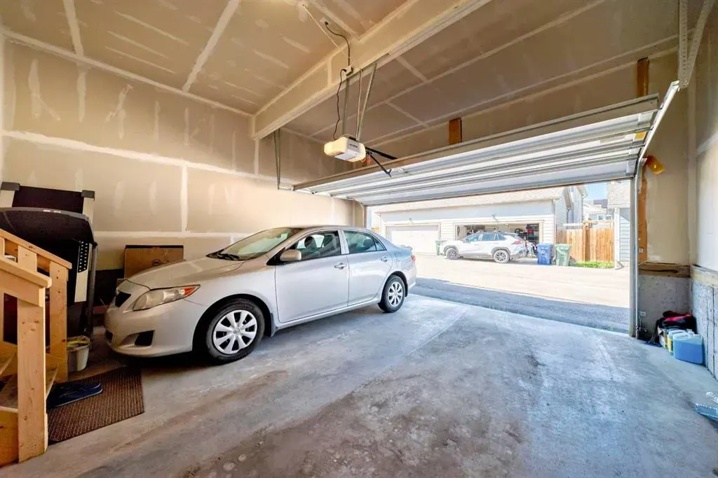 48 YORKVILLE Avenue SW