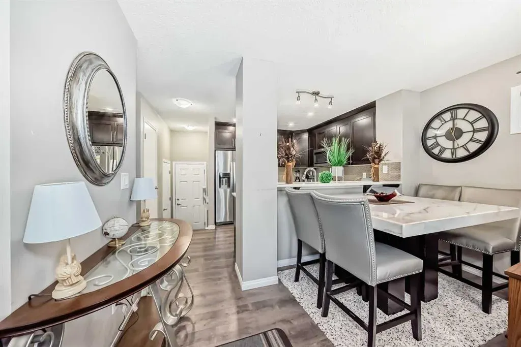 48 YORKVILLE Avenue SW