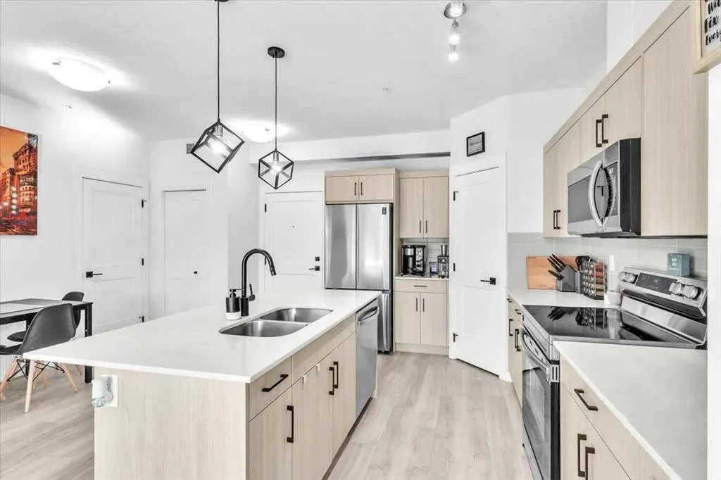 30 Sage Hill Walk NW, #305