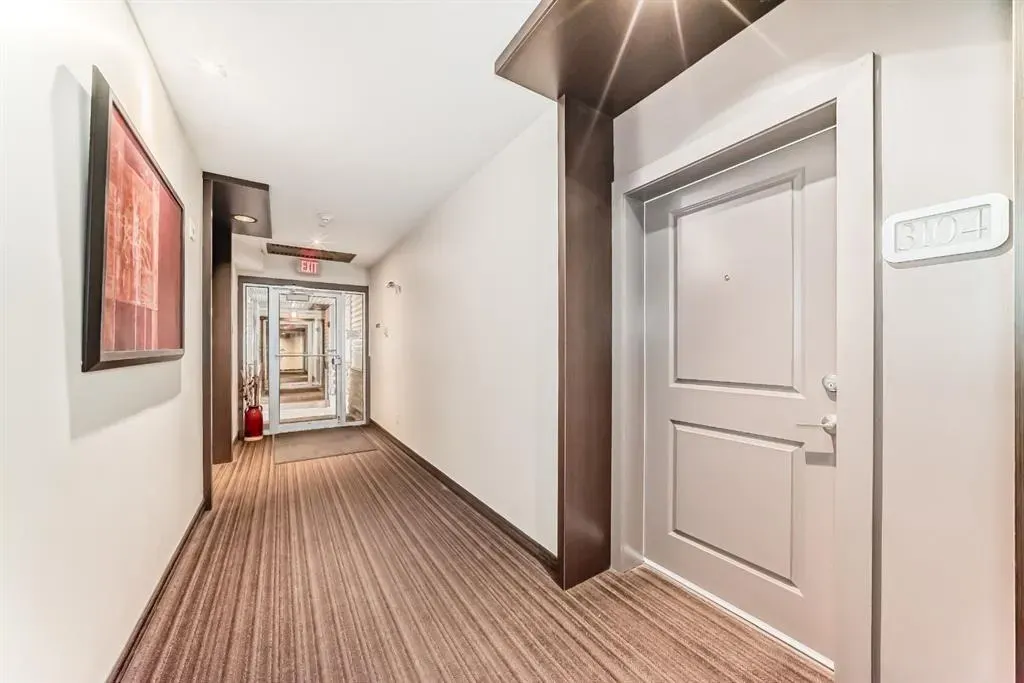 15 Sunset Square, #3104