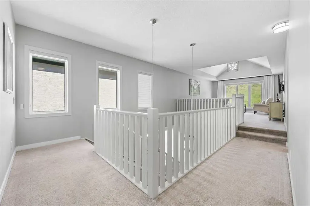 224 Cranbrook Drive SE