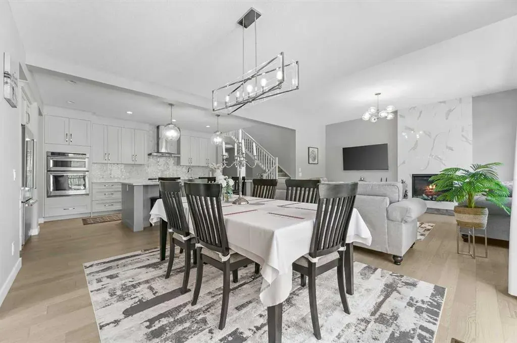 224 Cranbrook Drive SE