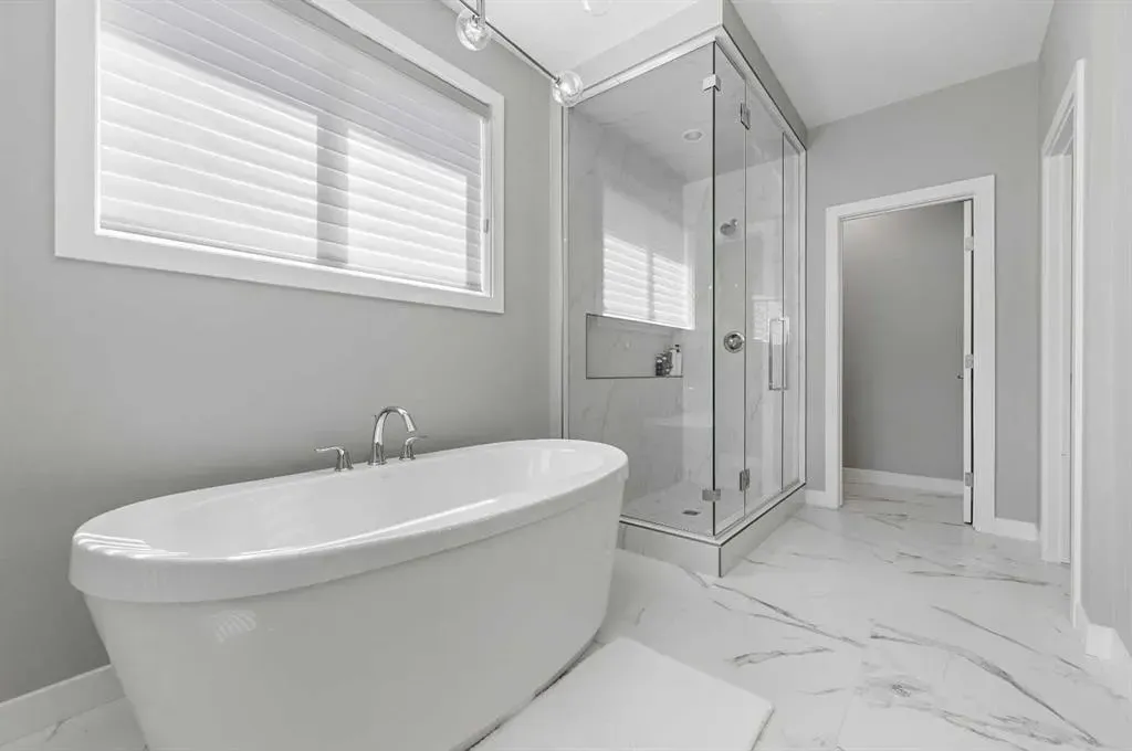 224 Cranbrook Drive SE