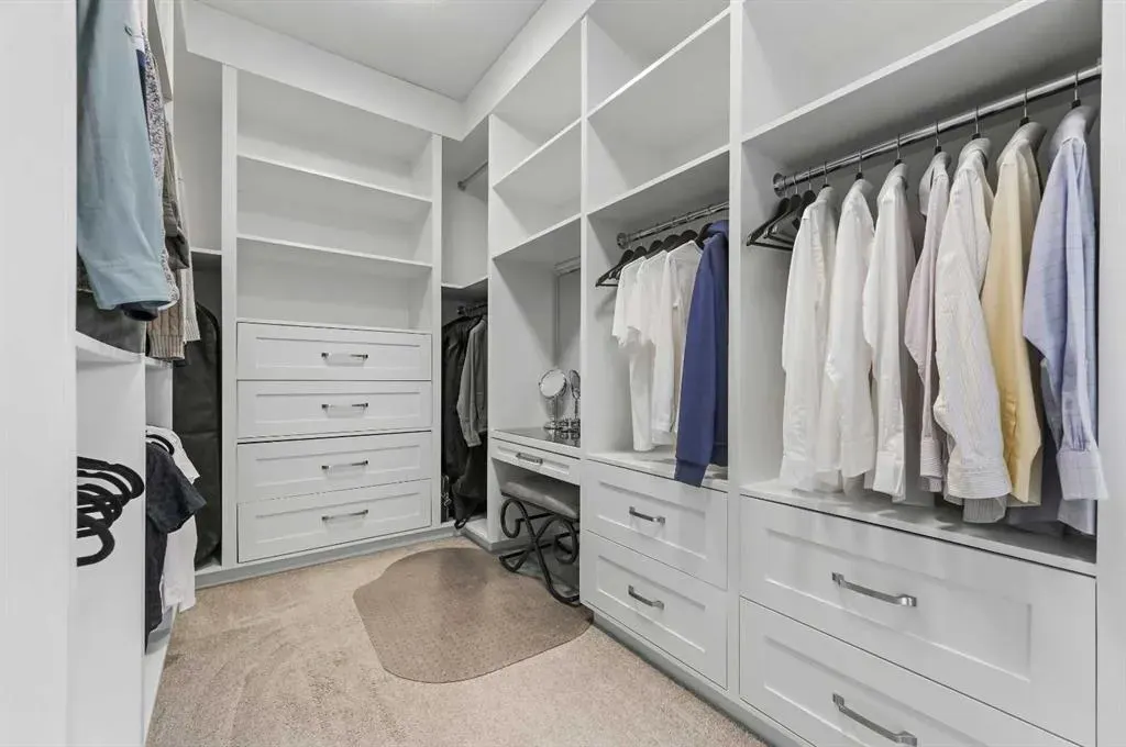 224 Cranbrook Drive SE