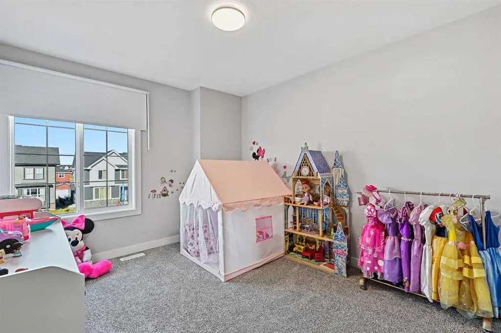 277 Waterford Boulevard