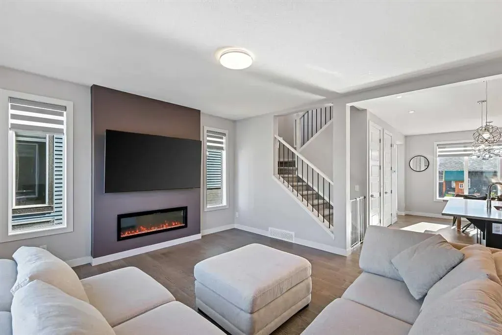 277 Waterford Boulevard