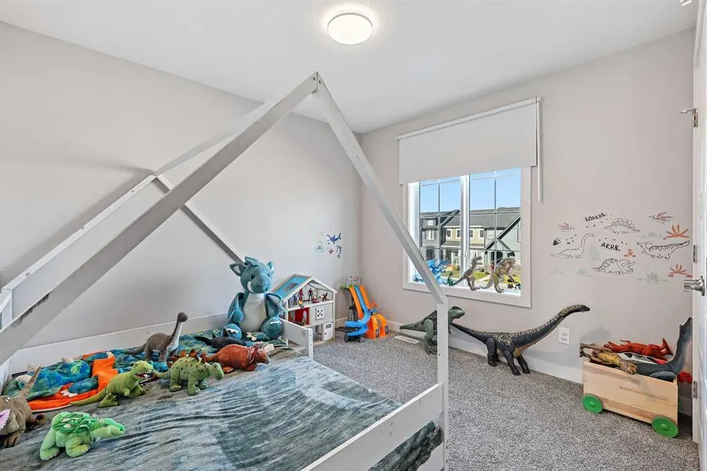 277 Waterford Boulevard