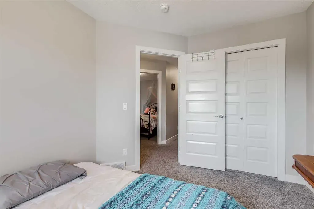 333 Ravenstern Link SE