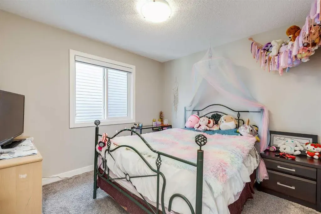 333 Ravenstern Link SE