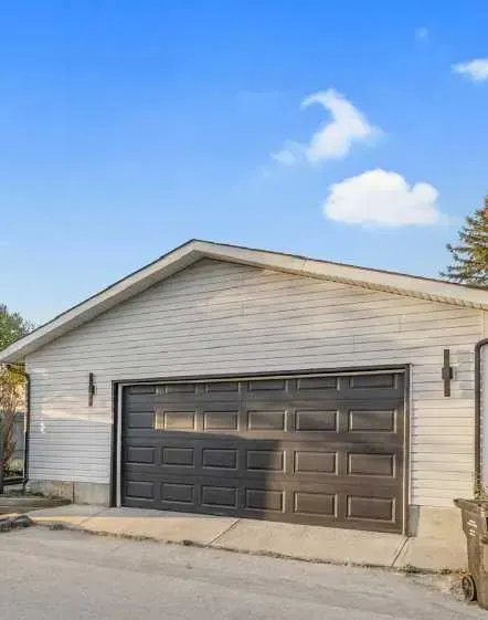 116 Queen Anne Road SE