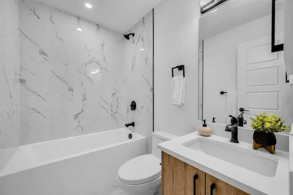 116 Queen Anne Road SE