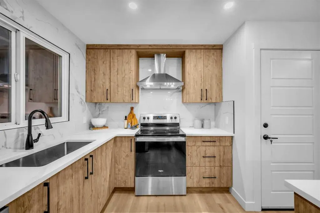 116 Queen Anne Road SE